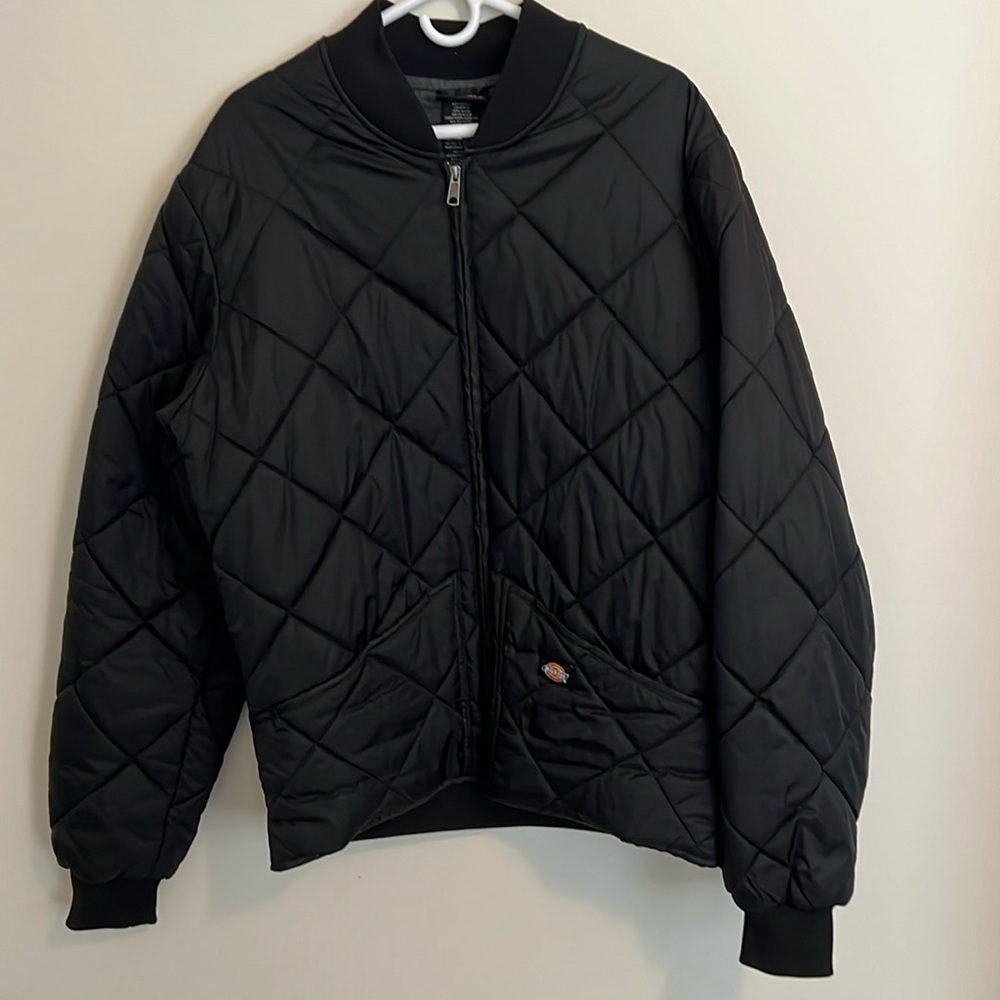 Dickies Diamond Quilted Black Coat